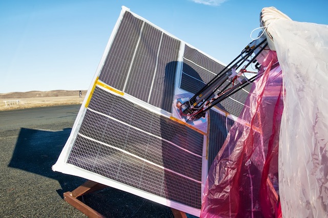 Panneau solaire d'un ballon Google Loon